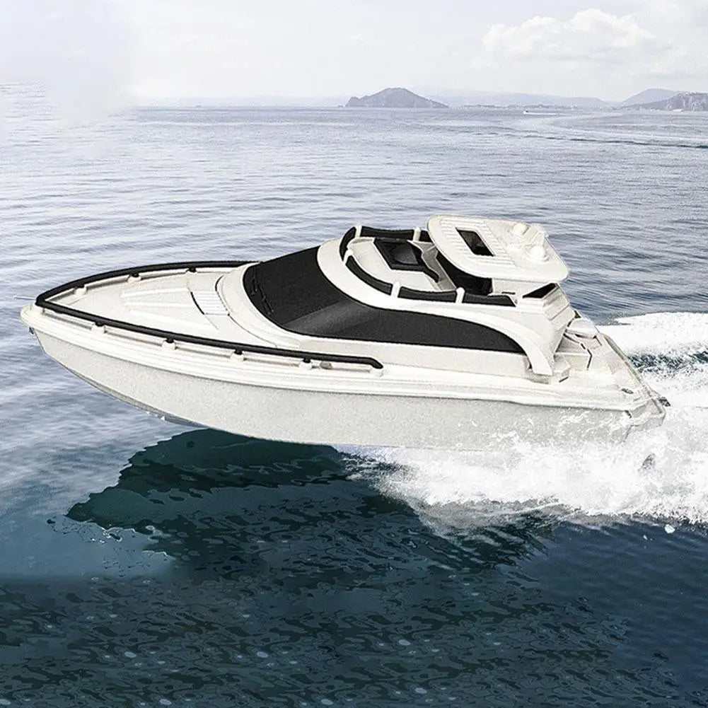 Remote Control Boats Can Be Launched To Simulate High-Speed Speedboats Electric Steamboats Children Boys Water Park Toys Outdoor