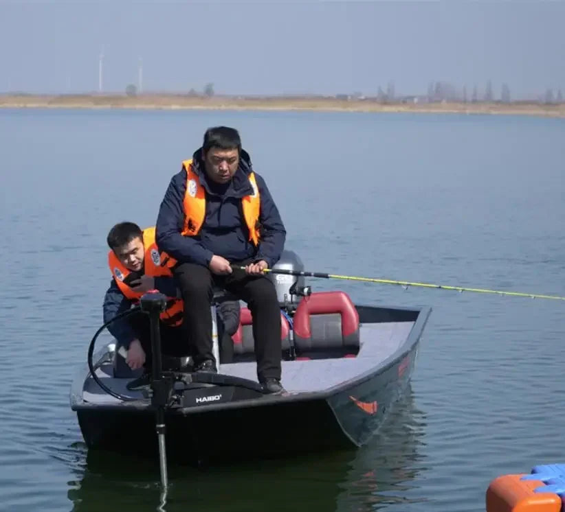 4.9m/16ft 30-90PH  Marine Grade Aluminum Bass Fishing 5 Passengers Boats for Fishing/Hunting Outdoor Activities