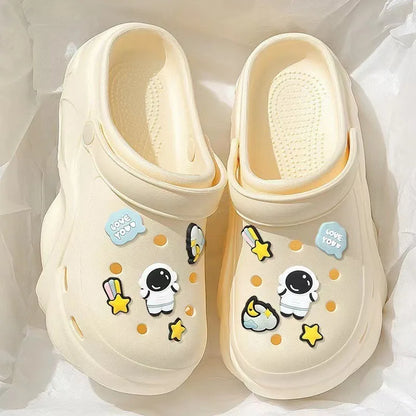 Women DIY Cute Animal button Decor Clogs Fashion Summer Spring Autumn Beach Sandals Cave Hole Female Garden Shoes Students Girls