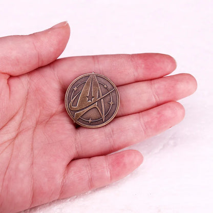 Classic Sci-fi Movie Vintage Enamel Pin Brooch for Bags Jackets Jeans