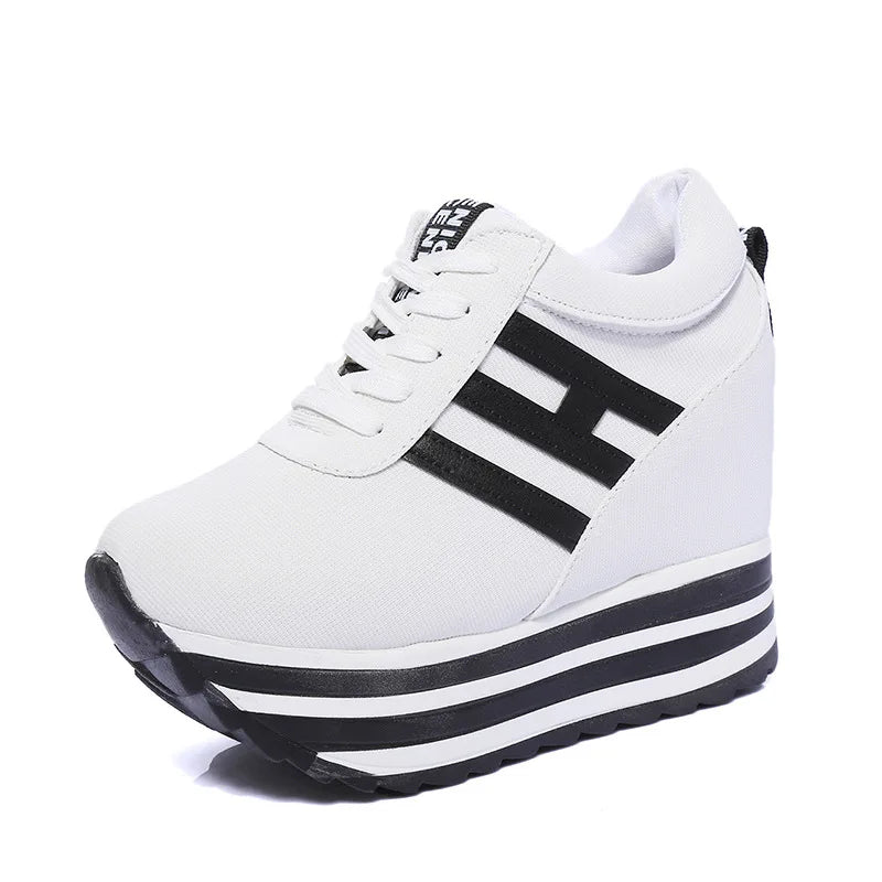 Autumn New Fashion Women's Platform Shoes Comfortable and Non Slip Women's Boots Casual Flat Bottom Shoes Thick Sole Sports Shoe
