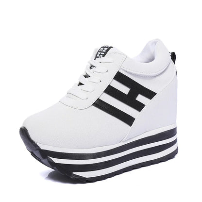 Autumn New Fashion Women's Platform Shoes Comfortable and Non Slip Women's Boots Casual Flat Bottom Shoes Thick Sole Sports Shoe