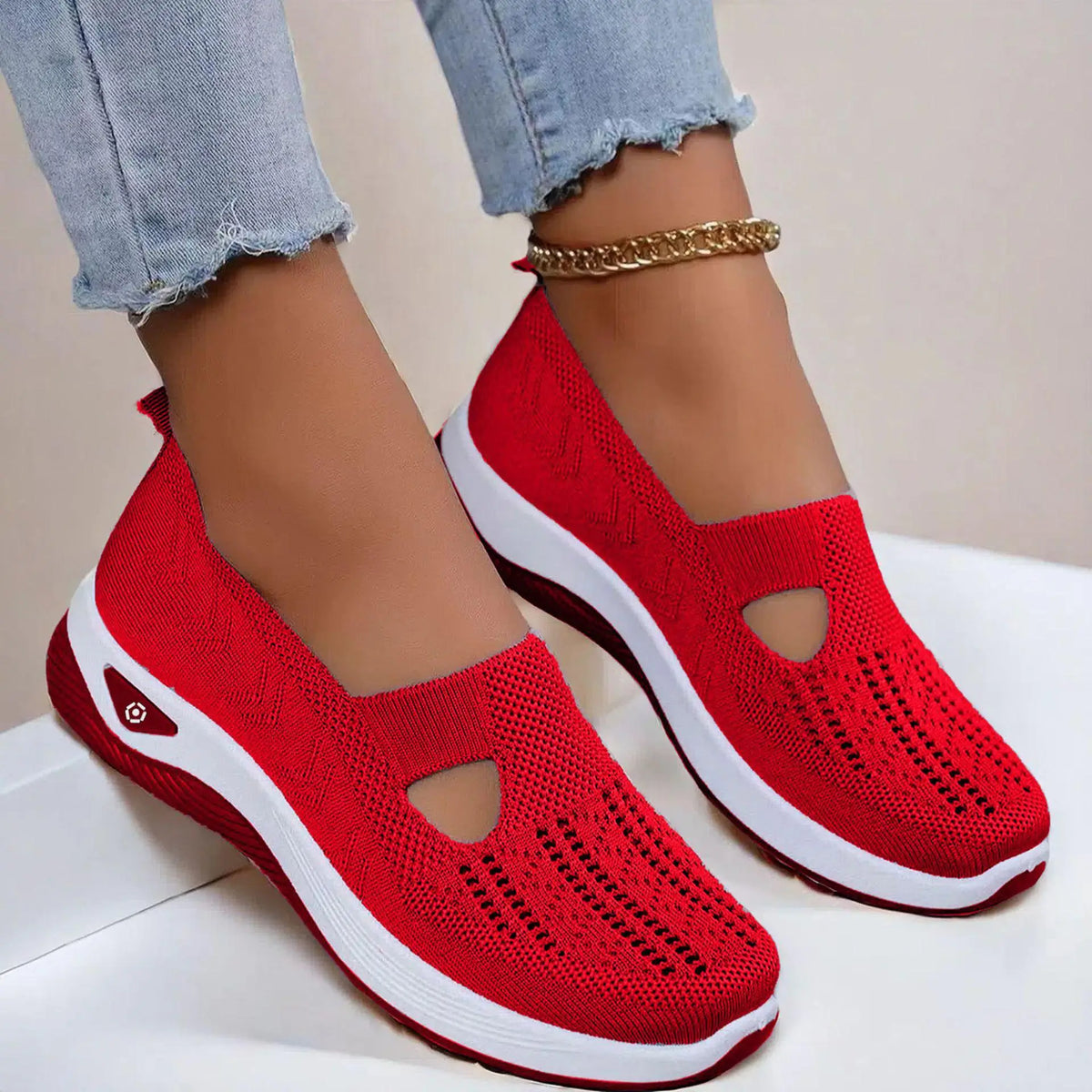 Woman Summer Breathable Mesh Flat Shoes Women Knitted Loafers Elderly Women's Shoes Mom Sneakers Middle-aged Women Casual Shoes