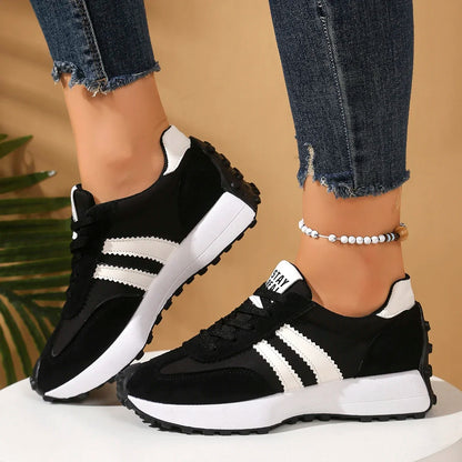 White Women's Sneaker Casual Shoes New Autumn Ladies Patchwork Running Shoes Popular Comfortable Breathable Female Footwear 2025