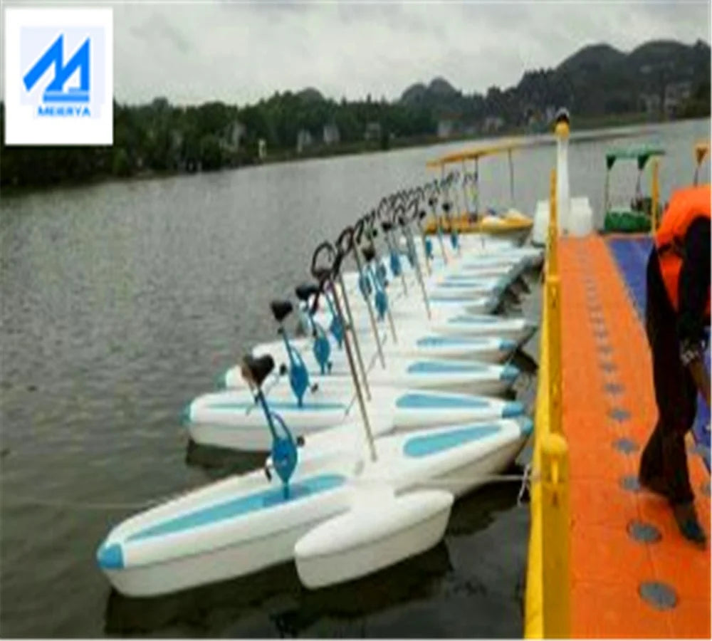 Waterplay Crafts Fiberglass Pedal Boat Electric Boat BBQ Boat For Sale-Water Bike For Aqua Bike Water Play Equipment