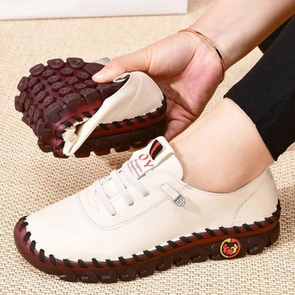 Autumn Women's Soft Sole Shoes Hollow Breathable Loafers Comfortable Flat-soled Mother's Shoe Non-slip Wear-resistant Work Shoes