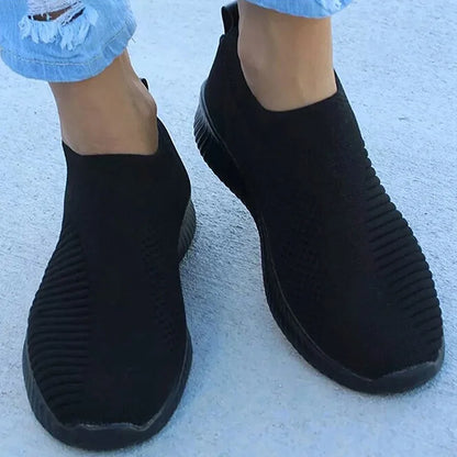 Women's Sports Shoes White Sneaker Shoes For Woman Slip on Breather Sneakers Women Casual Shoes Flats Casual Sneaker Lightweight
