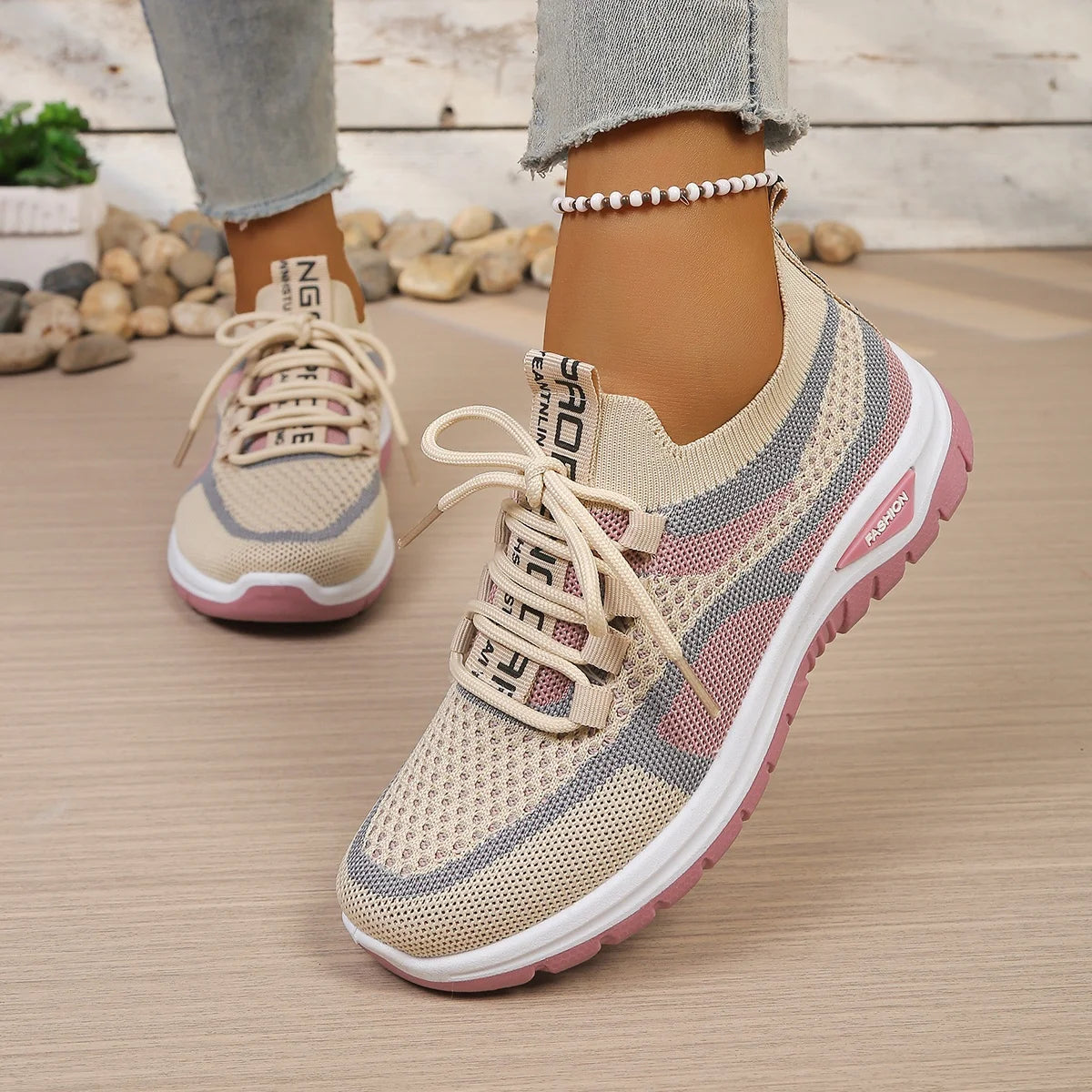 Women's Shoes Autumn 2026 Casual Sneaker New Style Two‑Color Single Shoes Versatile Fashionable Work Shoes Free Shipping
