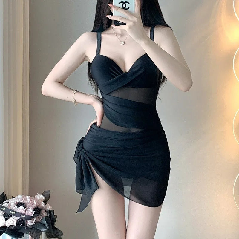 Women's One-piece Swimsuit Hot Spring Conservative Personality Retro One-piece Cover Belly Slimming Beach Gathering Swimsuit