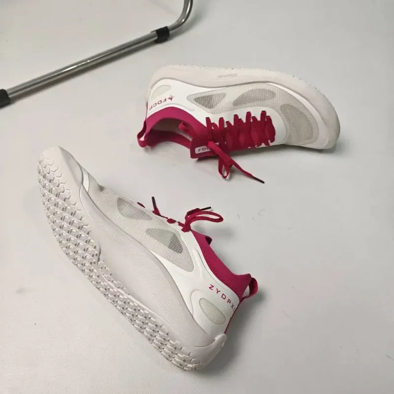2026 Men Women Outdoor Walking Shoe Top Quality Summer Breathable Outdoor Hiking Barefoot Shoe Comfortable Flat Bottom