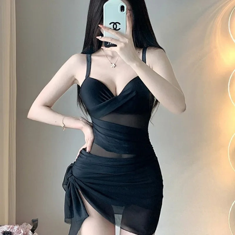Women's One-piece Swimsuit Hot Spring Conservative Personality Retro One-piece Cover Belly Slimming Beach Gathering Swimsuit