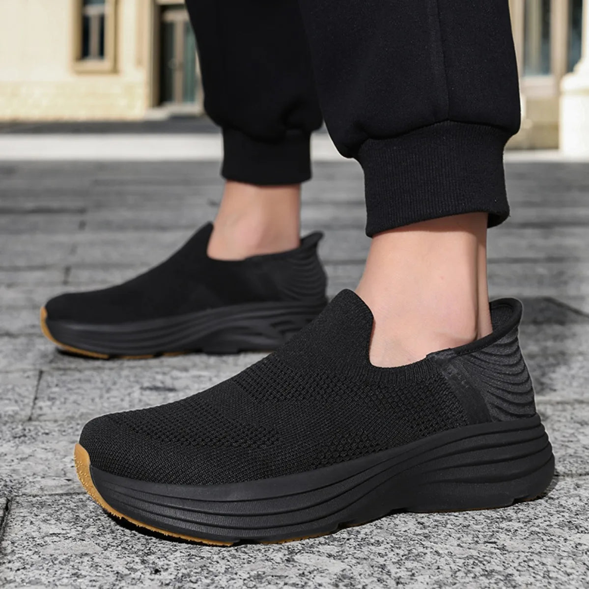 New Men's Slip-On Walking Shoes Breathable Casual Sneakers Soft Sole Lightweight Comfortable Outdoor Shoes